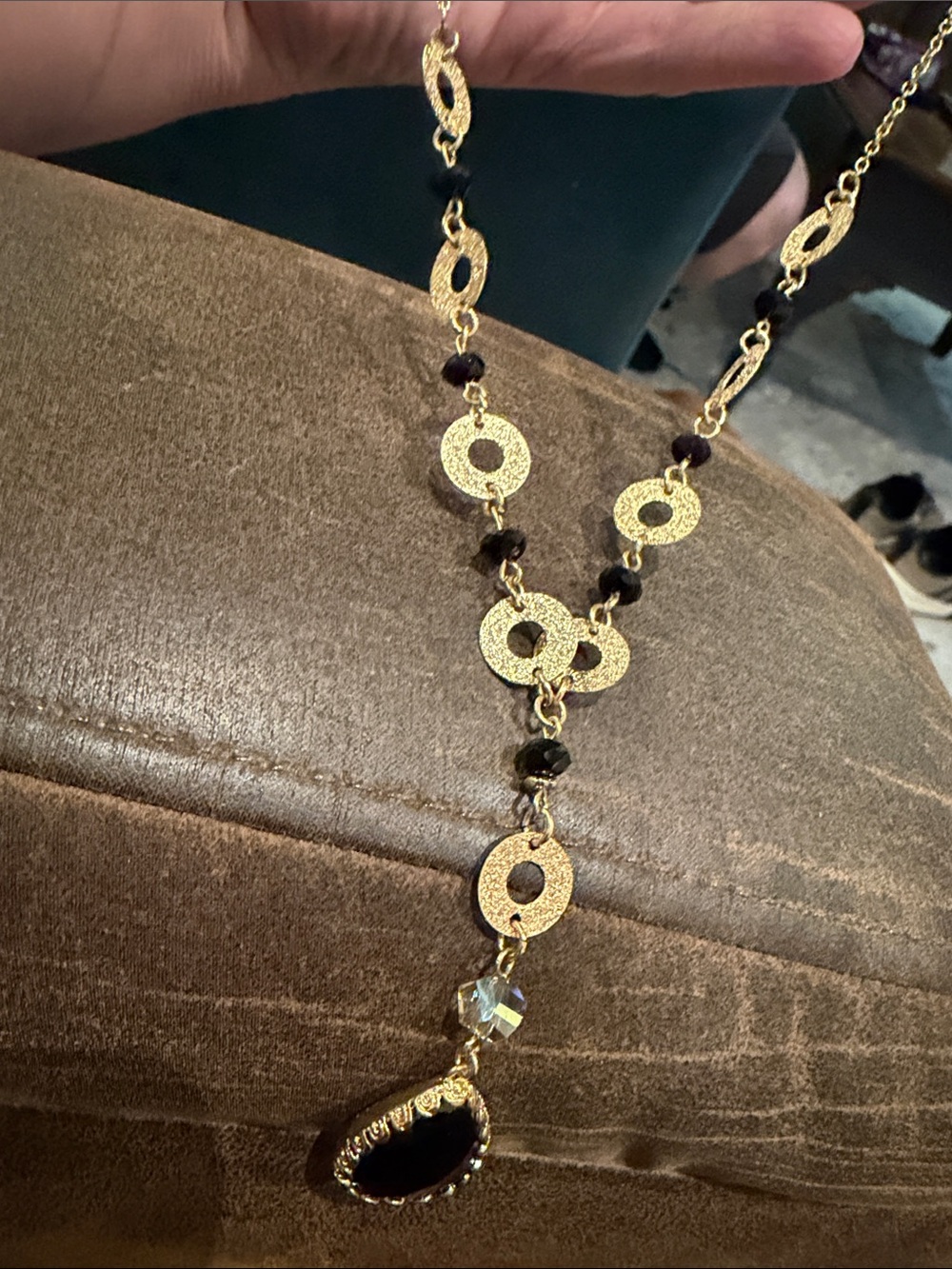 Stunning Lariat Necklace
